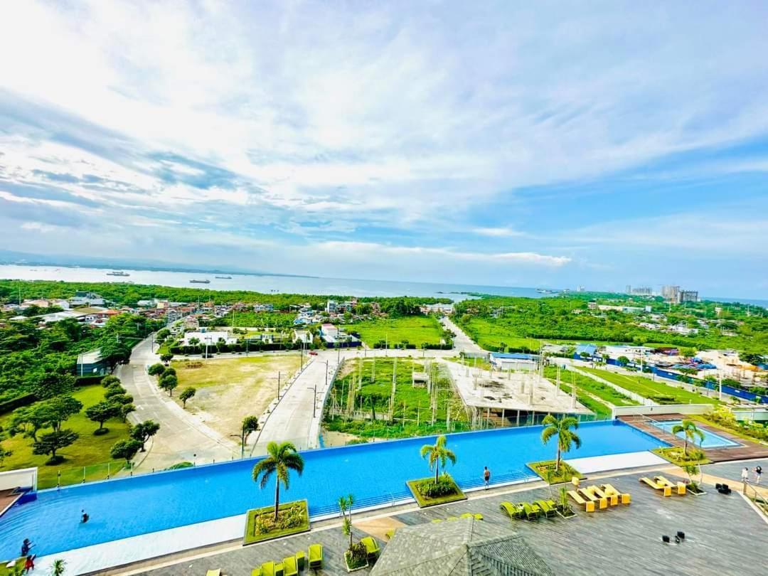 Mactan Newtown Condo Lapu-Lapu City Exterior photo