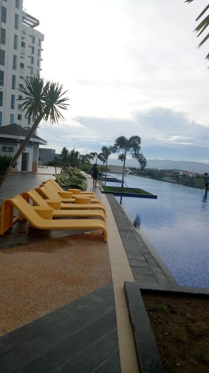 Mactan Newtown Condo Lapu-Lapu City Exterior photo